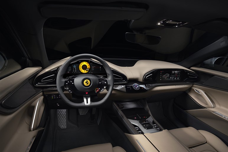 【3000万円級】新型「AMG GT SUV」は数ヶ月以内に登場か。オンロードだけでなく悪路走破性も高そう!?
