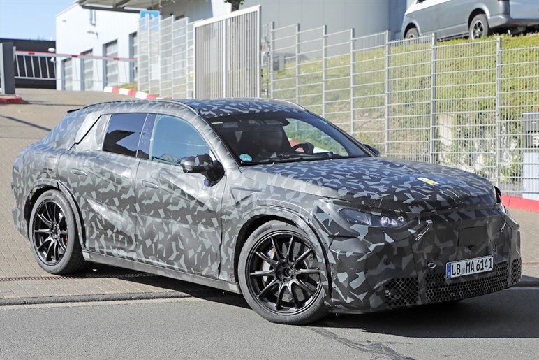 【3000万円級】新型「AMG GT SUV」は数ヶ月以内に登場か。オンロードだけでなく悪路走破性も高そう!?