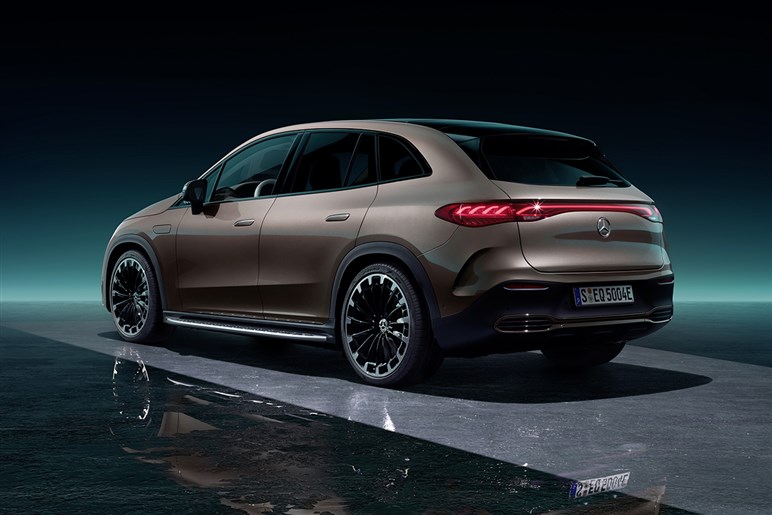 【3000万円級】新型「AMG GT SUV」は数ヶ月以内に登場か。オンロードだけでなく悪路走破性も高そう!?