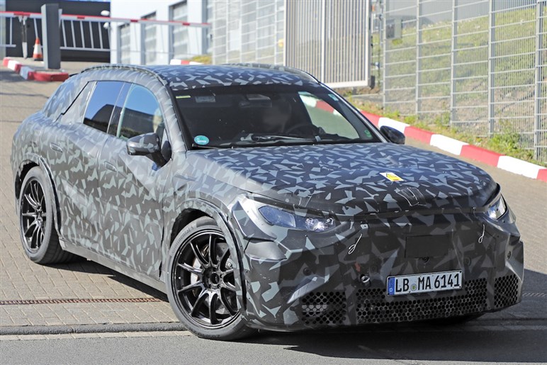 【3000万円級】新型「AMG GT SUV」は数ヶ月以内に登場か。オンロードだけでなく悪路走破性も高そう!?