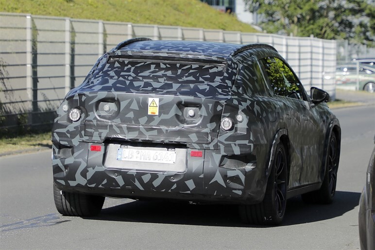 【3000万円級】新型「AMG GT SUV」は数ヶ月以内に登場か。オンロードだけでなく悪路走破性も高そう!?