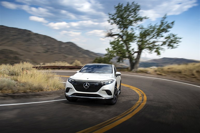 【3000万円級】新型「AMG GT SUV」は数ヶ月以内に登場か。オンロードだけでなく悪路走破性も高そう!?