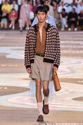 ルイ・ヴィトンのファレル、インドに着想を得たコレクションでネオ・ダンディの新たな高みに到達【2026年春夏コレクション】