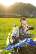 葉月美優×Vストローム250(2)【スズキのバイク！とバイク女子のPHOTO GRAVURE／SUZUKI V-Strom250】