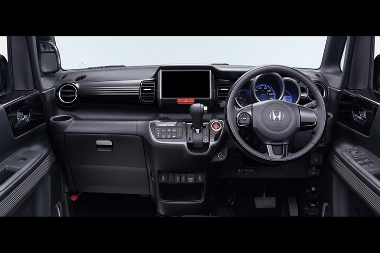 ホンダのファンキーな軽自動車 N Box スラッシュ がマイナーチェンジ Carview 自動車情報サイト 新車 中古車 Carview