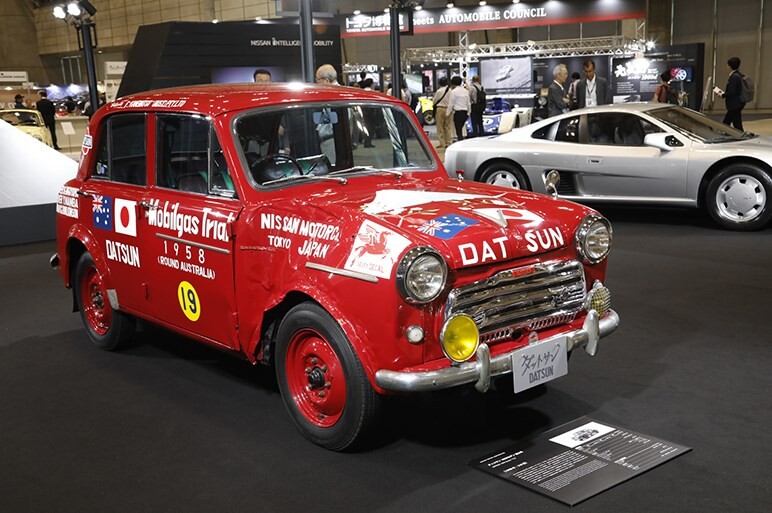 日産は海外レース活動60周年にちなみ、モータースポーツの歴史を振り返る展示に