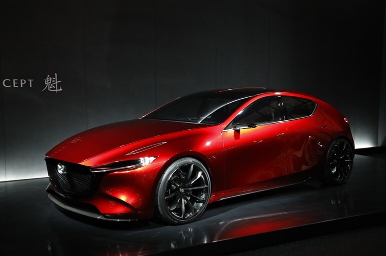 ファミリア、ランティスなどマツダ歴代コンパクトハッチから魁コンセプトへの道を辿る