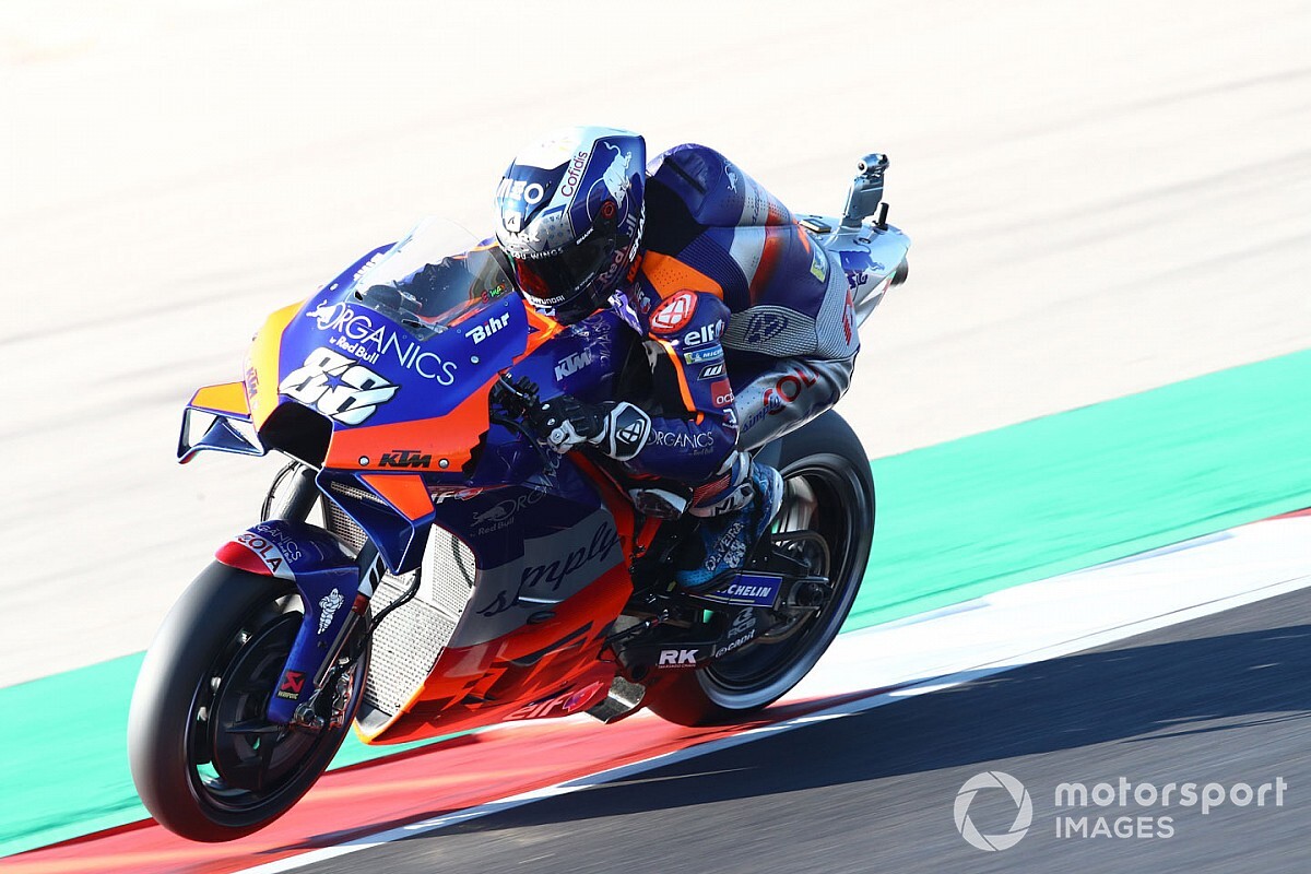 Motogpポルトガル予選 オリベイラ 初ポール獲得で母国に錦飾る 中上貴晶11番手 Motorsport Com 日本版 自動車情報サイト 新車 中古車 Carview
