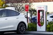 マツダの国内向けバッテリーEV テスラ「スーパーチャージャー」で充電可能に