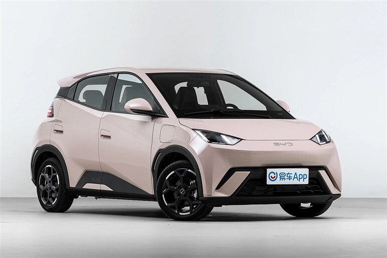 【軽EV戦国時代へ突入】ホンダ「N-ONE e:」が登場。来年はBYD参入で競争が激化…シェア拡大はここから進むのか？