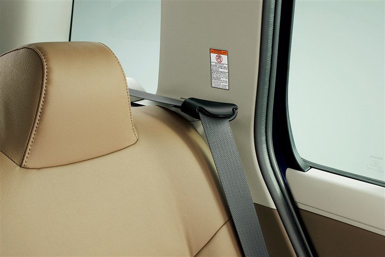 「JPN TAXI」改良で航続距離と安全性がアップ。広い車内は好評でも、ドライバーが語る不満と本音とは