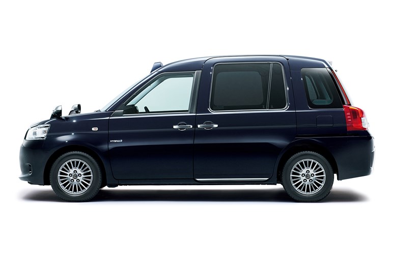 「JPN TAXI」改良で航続距離と安全性がアップ。広い車内は好評でも、ドライバーが語る不満と本音とは
