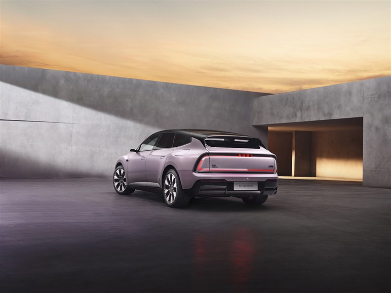 【困惑】中国で誕生したアウディの新ブランドが「AUDI」ってどういうこと？　理由は中国メーカーの“本当の脅威”にあった