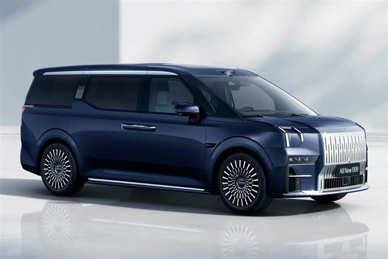 【困惑】中国で誕生したアウディの新ブランドが「AUDI」ってどういうこと？　理由は中国メーカーの“本当の脅威”にあった