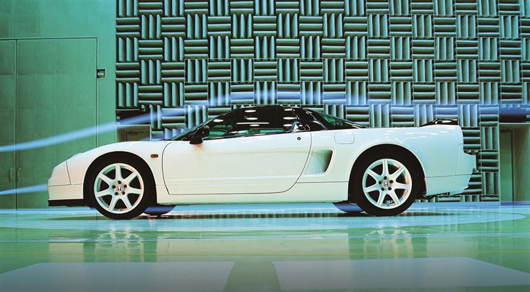 【ホンダ史上最高額】初代「NSX」が1.5億円で落札される。世界も納得の“超絶コンディション”とは？