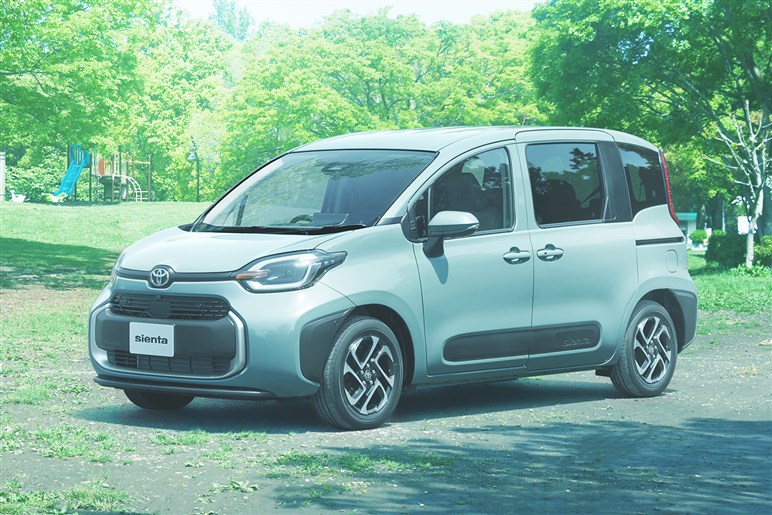 「JPN TAXI」改良で航続距離と安全性がアップ。広い車内は好評でも、ドライバーが語る不満と本音とは