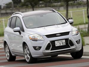 【10年ひと昔の新車】フォード クーガは、お目立ち度の高いコンパクトSUVだった