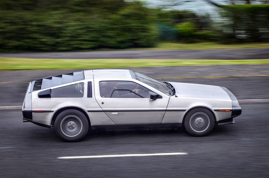 ダントツの注目度 デロリアンdmc 12 英国版中古車ガイド 部品供給は安定 Autocar Japan 自動車情報サイト 新車 中古車 Carview