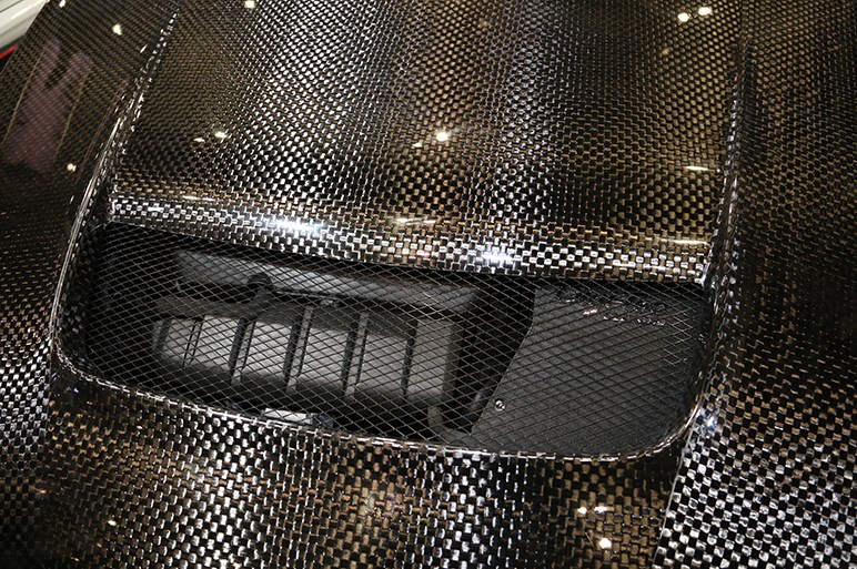 ワイドボディでタイムを狙う2台のゴルフ7 - 東京オートサロン