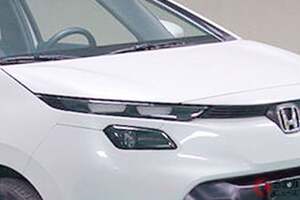 ホンダ新型「フィット」斬新すぎて“賛否両論”の反響殺到！「なんだこれは!?」「まるでEVだな…」「超カッコイイし好き！」の声も！ 大人気「コンパクトカーの王様」“新デザイン”採用でまもなく中国登場!?
