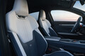 アルピーヌ、5人乗りの新型電動ファストバック『A390』発表…3モーターで470馬力