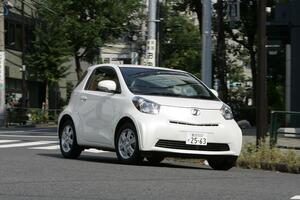 トヨタ Iq 価格 評価 グレード情報 Carview