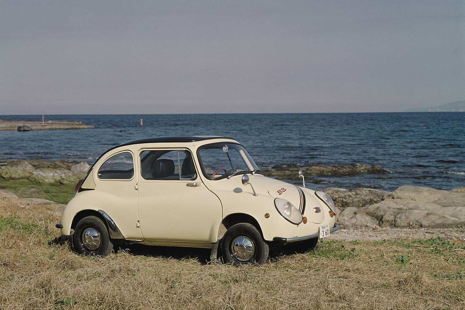 なんと1960年代にリッター100馬力の高出力エンジンを積んだホットモデル！　スバル360ヤングSSとは