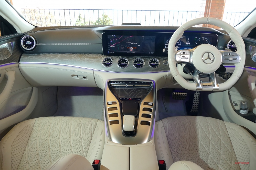 4ドア スポーツカーへの回答 メルセデスamg Gt 4ドアとは 価格 内装 トランク 走りを検証 Autocar Japan の写真 7ページ目 自動車情報サイト 新車 中古車 Carview