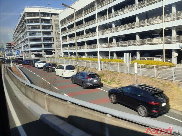 朝6時でもう満車？　飛行機に間に合わん！　羽田空港の駐車場が埋まっていたらどうすればいいのか？