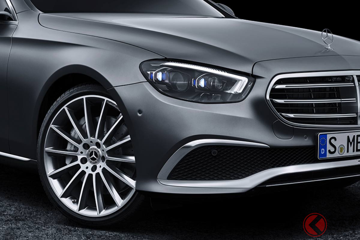 メルセデス車のタイヤにある Mo のマーク これって何 市販用タイヤとどう違う くるまのニュース 自動車情報サイト 新車 中古車 Carview