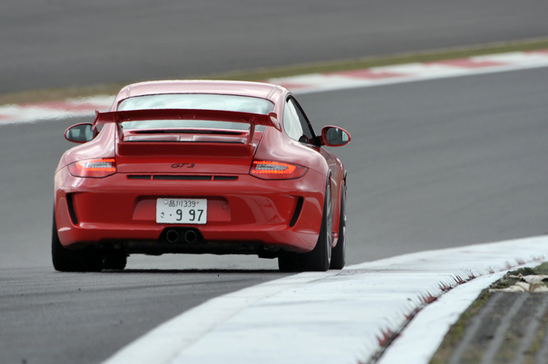 911 ターボ×911 GT3　最強サーキットテスト