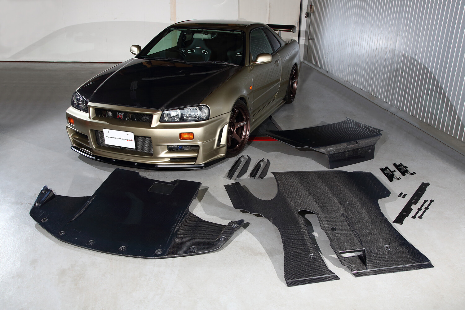 いま日産「スカイラインGT-R」を購入するならレストア済みで！ こだわり抜いた「R34」コンプリートカーとは