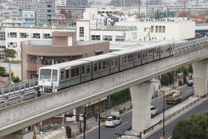 「日本一混む鉄道」対策の切り札“直行バス”いよいよ12月運転開始 これで“痛勤”緩和する？