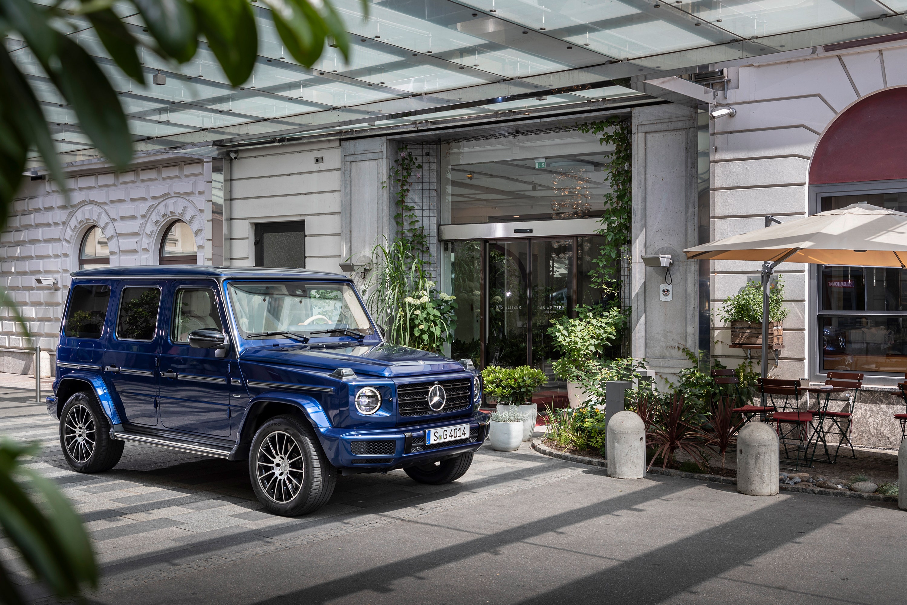 望むべき力を具現したプレミアムsuv メルセデス ベンツ Gクラス 今 男が買うべき カッコいいクルマ を考える 第4回 Gq Japan 自動車情報サイト 新車 中古車 Carview