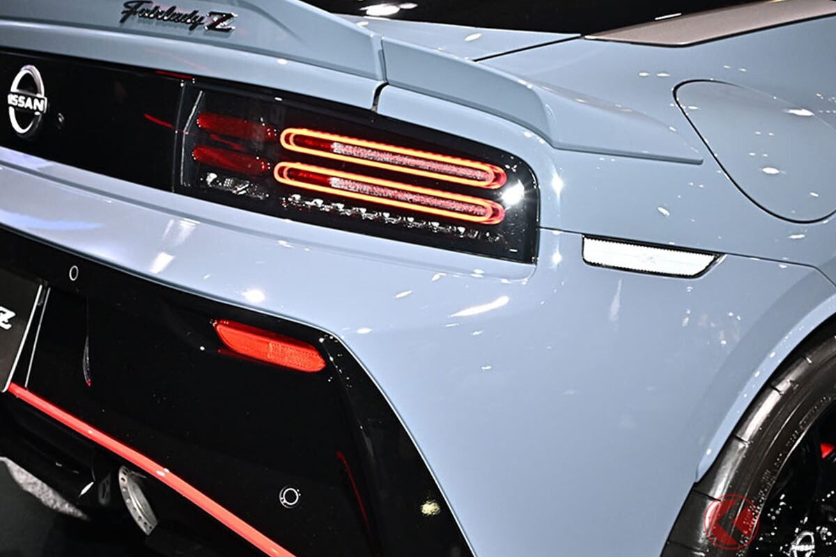 日産「フェアレディZ NISMO」受注再開！ 抽選じゃなく“普通に注文”できる！ 「買うのもアリ！」「カッコいい！」と反響も！ 420馬力のV6エンジン×高性能AT搭載した最強仕様とは！