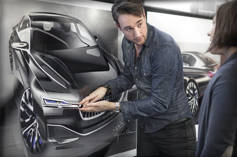 BMW 高級サルーンコンセプトを北京MSで発表