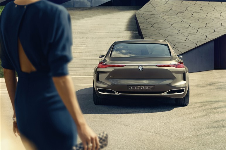 BMW 高級サルーンコンセプトを北京MSで発表