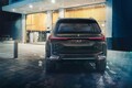 BMW X7のコンセプトカーが世界初公開。最上級セグメントに属するSUVはブランド初