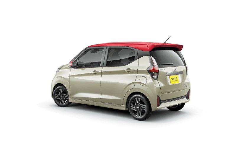 【お値段据え置き】日産の軽「デイズ」と「ルークス」が一部改良。目立ち度抜群の新色も