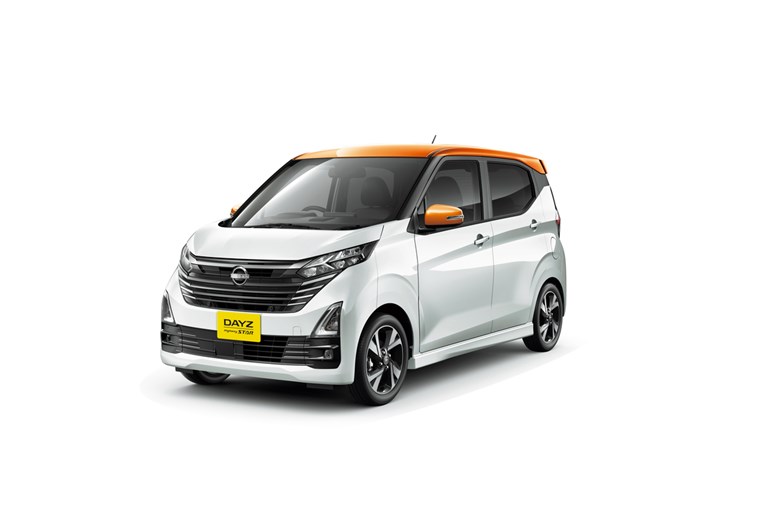 【お値段据え置き】日産の軽「デイズ」と「ルークス」が一部改良。目立ち度抜群の新色も