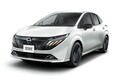 【どうした日産!?】ノートオーラがデザイン一新。ギラギラ顔にモノグラム柄シートで大胆イメチェン