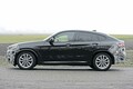 【スクープ】BMW X4改良新型、X3と年内デビューへ開発順調！ テールライトも新グラフィック採用