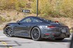 スクープ　ポルシェ新型911（992型）　PHEV投入、外寸やや拡大