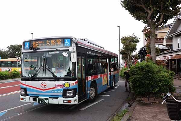 「神奈川随一の観光地」から京急バス撤退！ 並行して“モノレールあるからいいじゃん”なのか？ 廃止前に乗ってきた