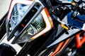 KTM 1290スーパーデュークR EVO 試乗インプレ【1301ccで180ps！そのスペックを恐れるのは当然だが……】