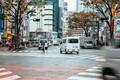 「茨城ダッシュ」に「伊予の早曲がり」そんなルール知らなかった！ 地方でよくある“ローカル運転ルール”とは？