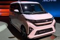 ダイハツ「新型ムーヴ」発表！ 歴代初の「スライドドア」採用に“オシャ新色”登場！ 新登場の「上質モデル」も爆誕!? “カッパー加飾”な「ノーブルシック」パッケージのスゴさとは