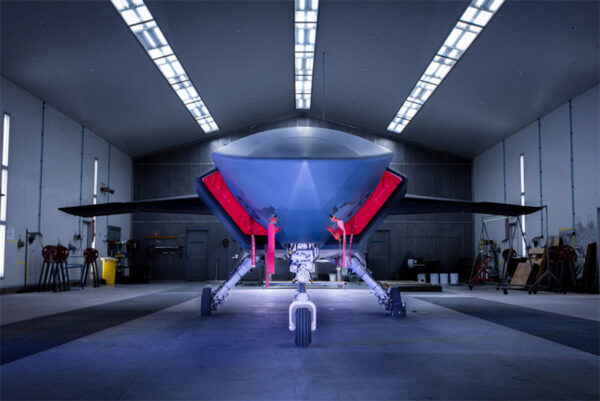 豪空軍「50年ぶりの国産機」いよいよ本格チェックを開始！ 名前は「ゴーストバット」