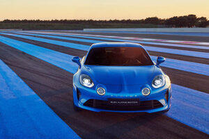 アルピーヌ、ガソリンモデル生産終了へ。計70台の日本オリジナル“最後の限定車”を発売