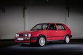 最新ゴルフの高性能グレードにもない“夢の頂点感”が漂う2代目「GTI 16V」とはどんなクルマ？
